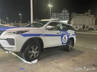 طباعة وتركيب استكر سيارات 2