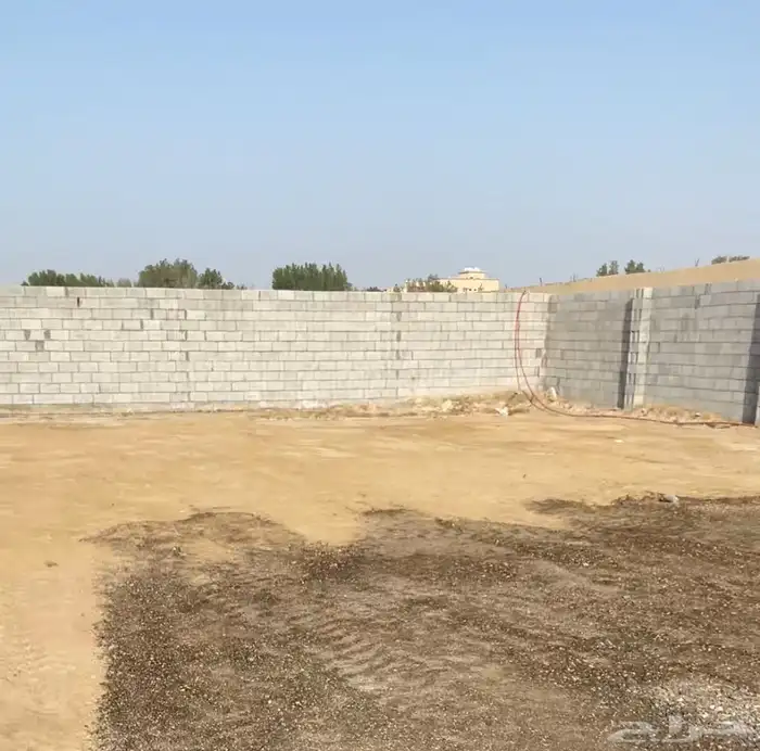 للايجار حوش مساحة 3000 متر مع سكن للشركات 5