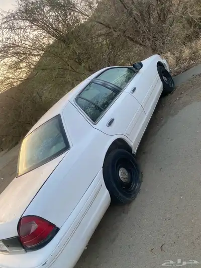فورد 2001 ابيض للبيع تشليح 3