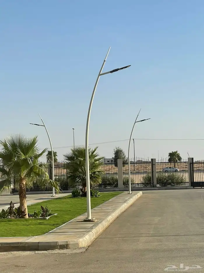 اعمدة شوارع و ديكورية وملاعب حدائق led على الطلب 21