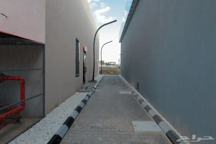 اعمدة شوارع و ديكورية وملاعب حدائق led على الطلب 23