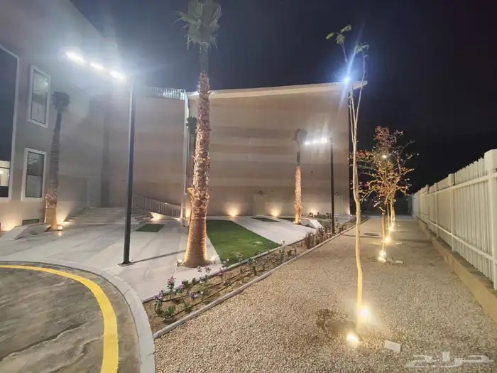 اعمدة شوارع و ديكورية وملاعب حدائق led على الطلب 46