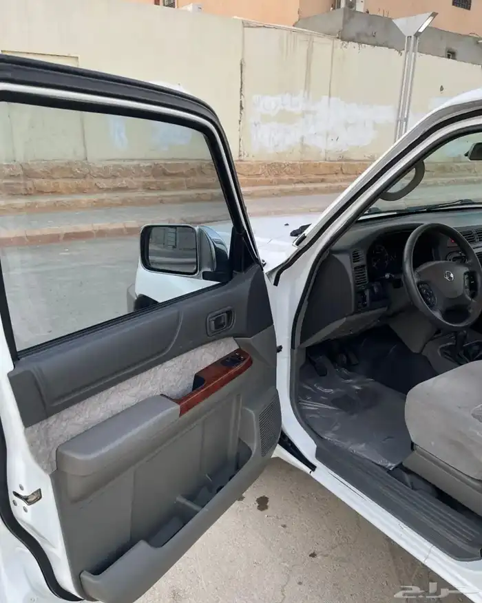 نيسان فتك 10