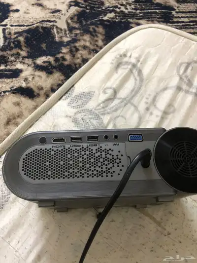 بروجيكتر نظيف ما استخدم الا شهر كامل 1