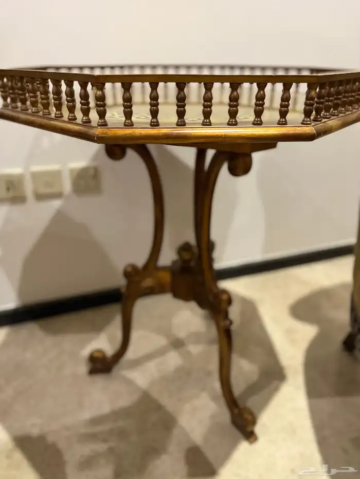 طاولات جانبية 2