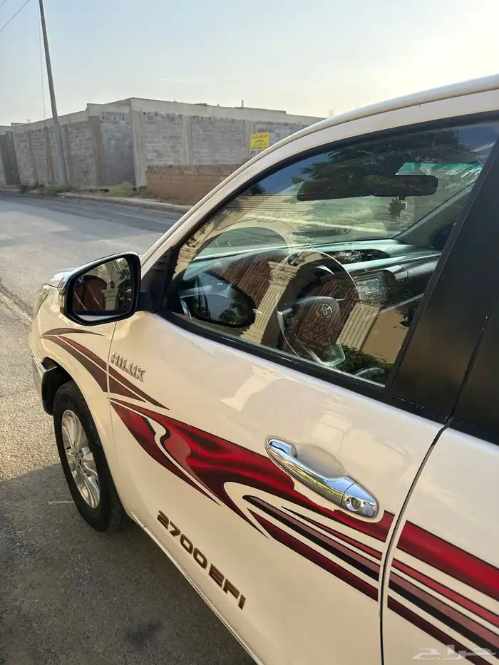 للبيع هايلوكس 2016 11