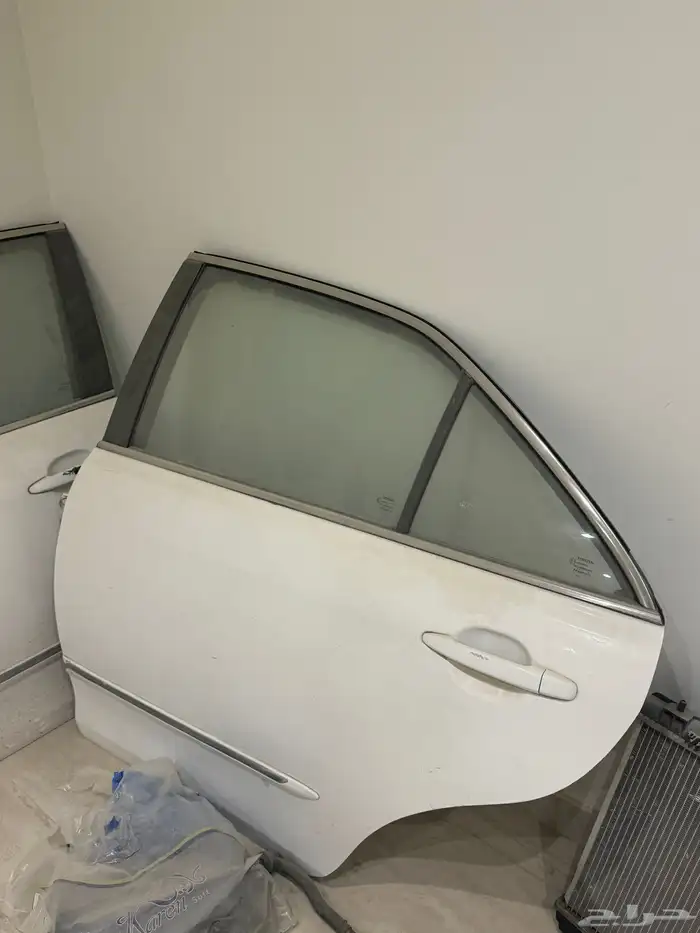 بيبان كامري ابيض2007 الى 2011 وكالة 0