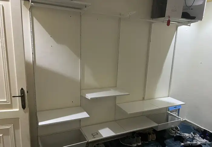 دولاب مكشوف قابل للتعديل 1