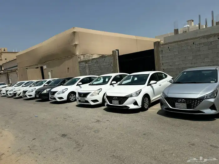 مجموعه سيارات من نوع صني وكسنت 10