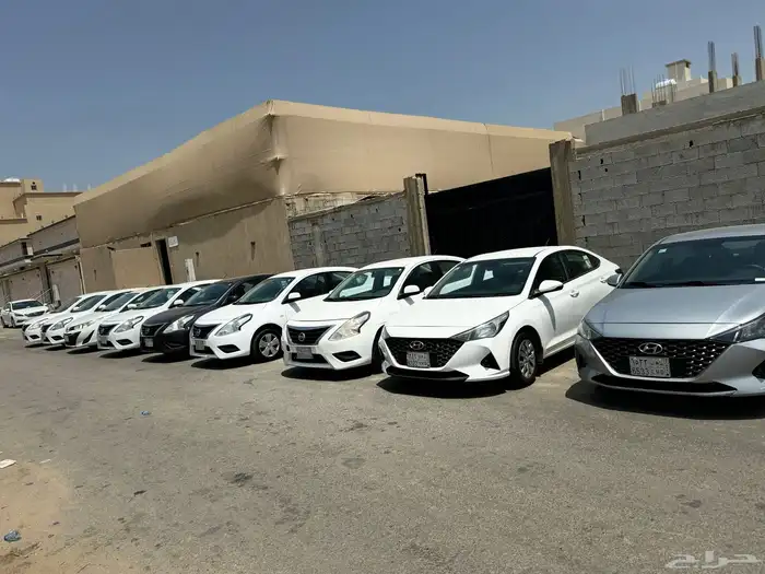 مجموعة سيارات للبيع صني اكسنت يارس سونتا 8