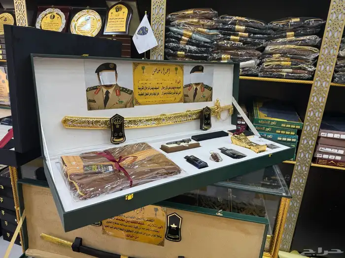 دروع تخرج ضباط سيف تخرج ملازم اطقم هدايا تخرج ترقية بشت 2