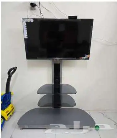 IKON TV 40 with Stand Trolley 1