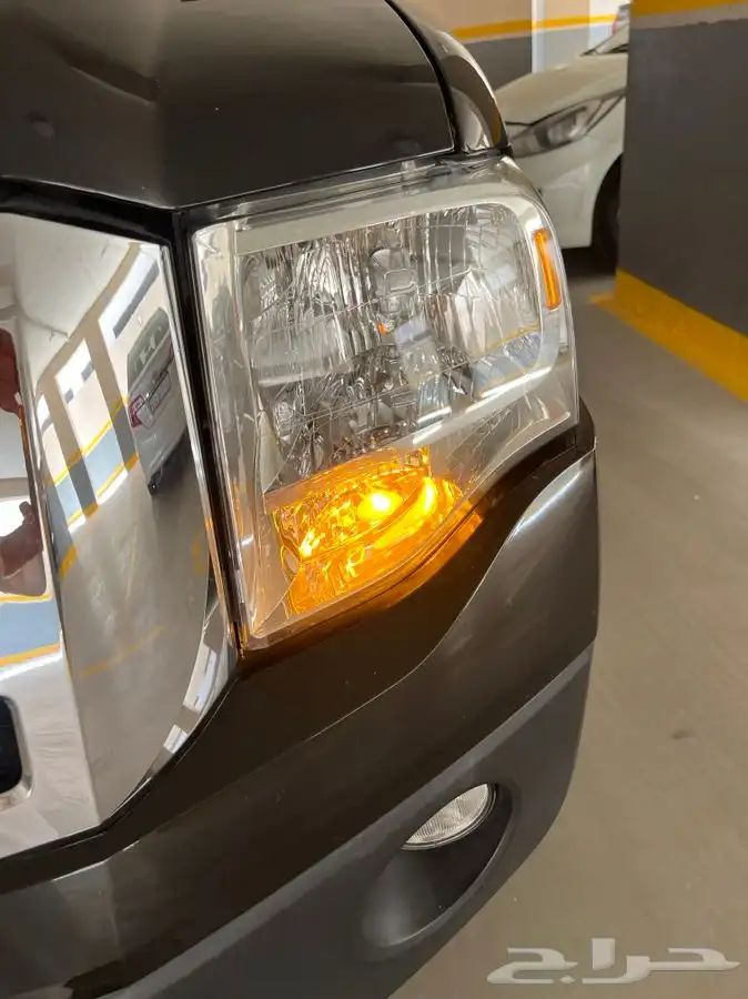 اكسبيديشن 2013 عداد 29 الف كم فقط التوكيلات مالك واحد 50