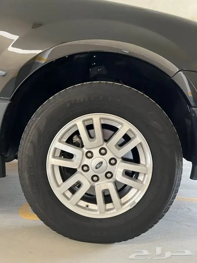 اكسبيديشن 2013 عداد 29 الف كم فقط التوكيلات مالك واحد 56