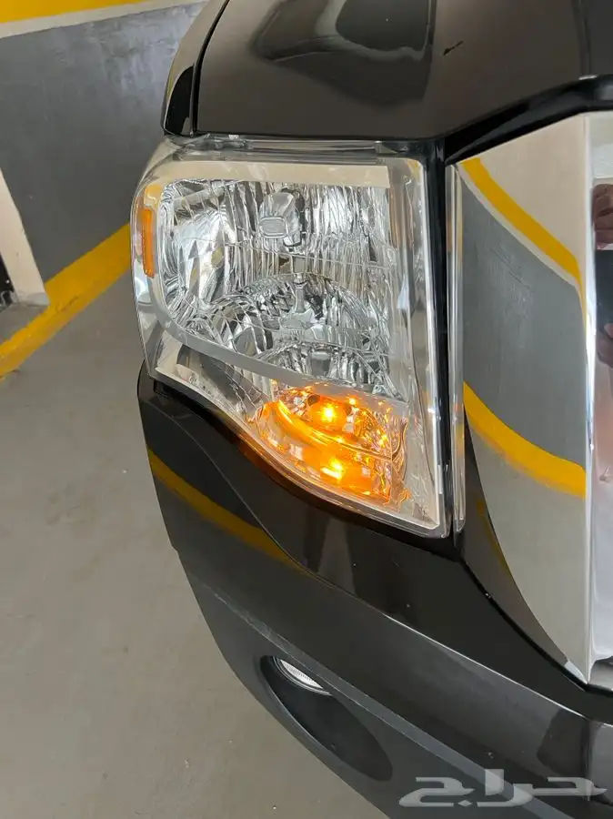 اكسبيديشن 2013 عداد 29 الف كم فقط التوكيلات مالك واحد 51