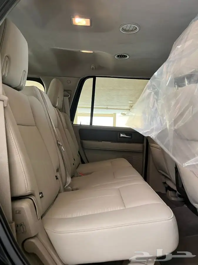 اكسبيديشن 2013 عداد 29 الف كم فقط التوكيلات مالك واحد 28