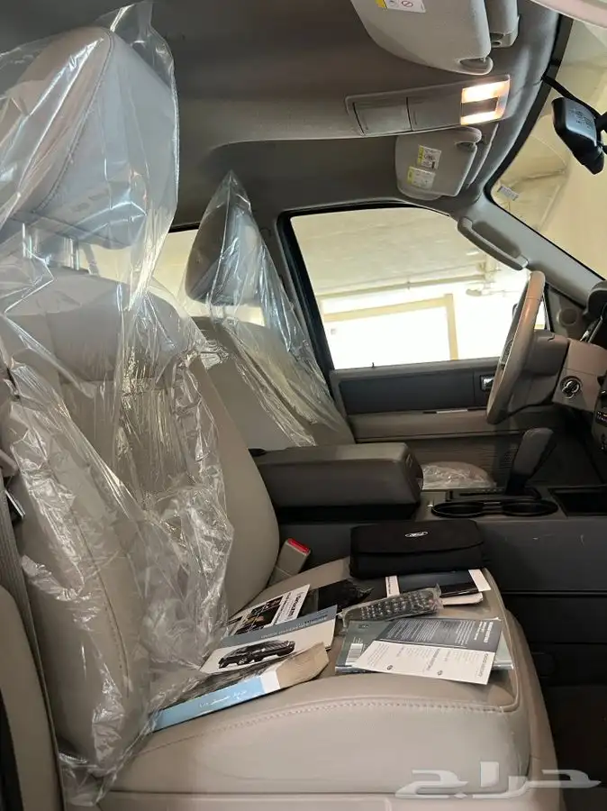 اكسبيديشن 2013 عداد 29 الف كم فقط التوكيلات مالك واحد 45