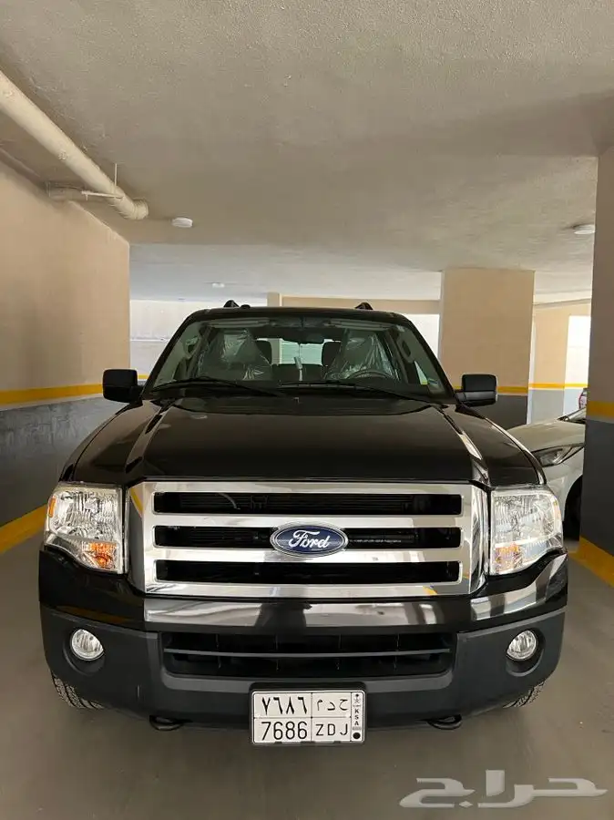 اكسبيديشن 2013 عداد 29 الف كم فقط التوكيلات مالك واحد 2