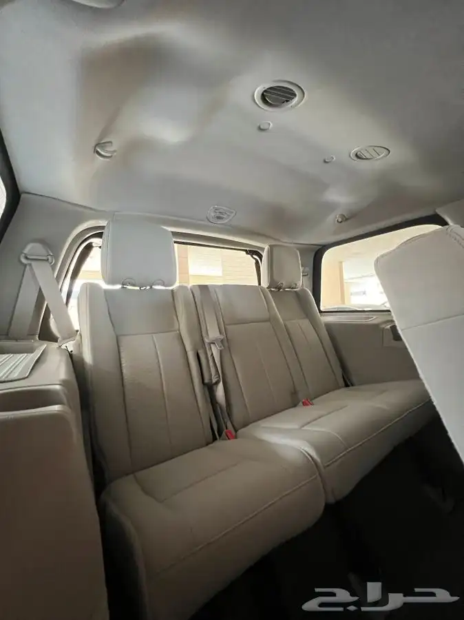 اكسبيديشن 2013 عداد 29 الف كم فقط التوكيلات مالك واحد 35