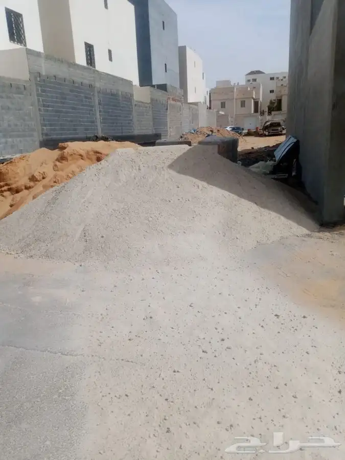 رمل احمر ابيض لياسه تليس بطحا مخلوط دفان رمل خرسانه 1