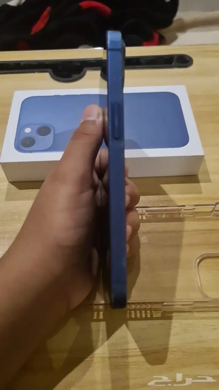 ايفون13 عادي ازرق 2