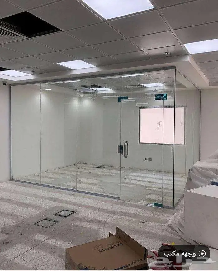 زجاج سيكوريت شاور قزاز مكاتب زجاج سيكريت مرايات جزاز المنيوم 3