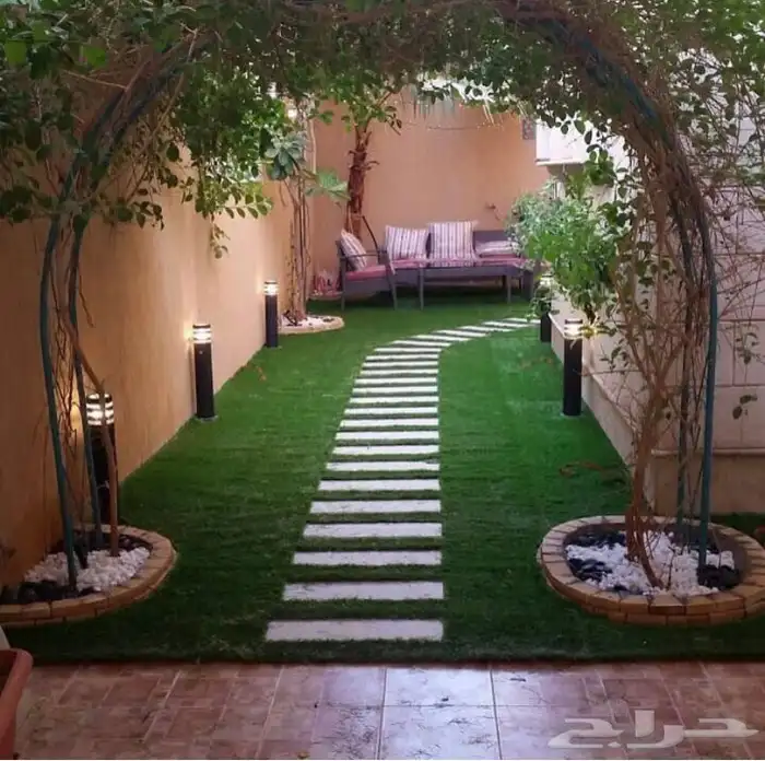 عشب صناعي انجيله صناعيه بديل خشب خارجي اعشاب جداريه 1