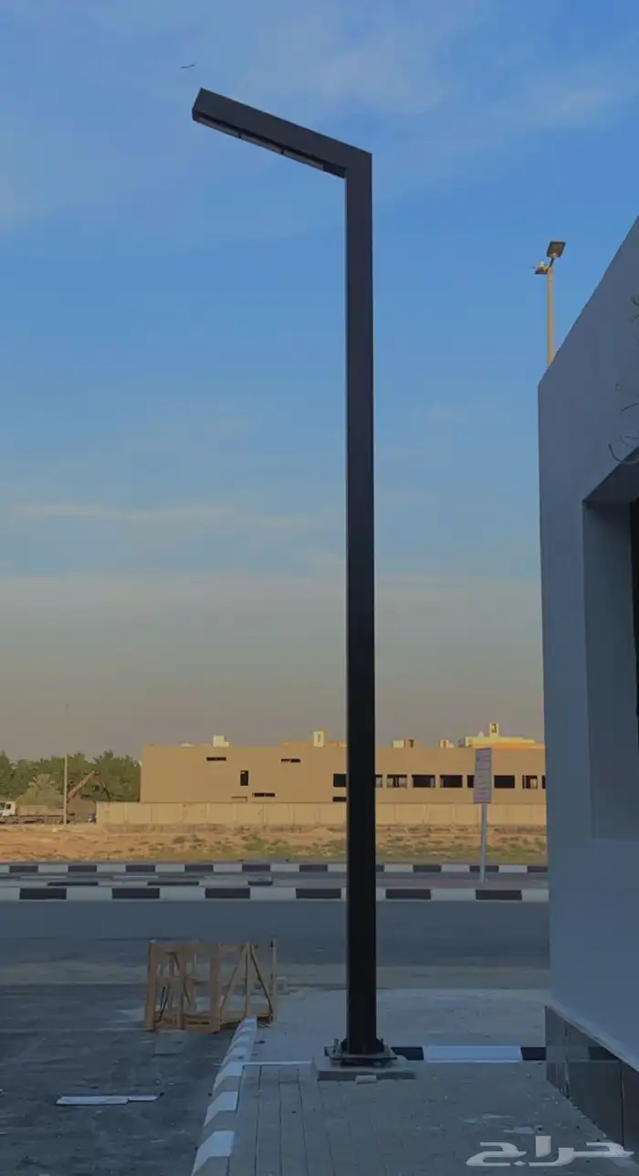 اعمدة شوارع و ديكورية وملاعب حدائق led على الطلب 29