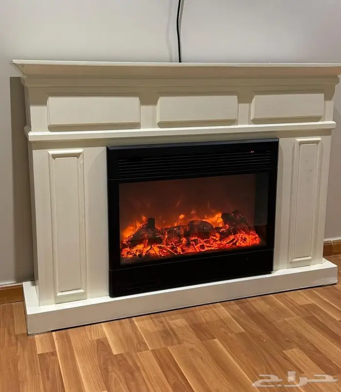 سرير حديد وبوفيه 1.80 م ومكيف سبليت 2