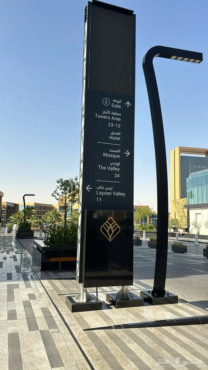 اعمدة شوارع و ديكورية وملاعب حدائق led على الطلب 43