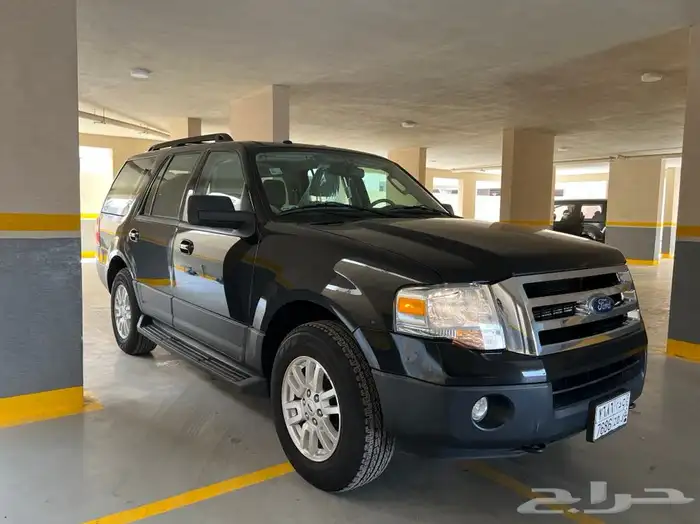 اكسبيديشن 2013 عداد 29 الف كم فقط التوكيلات مالك واحد 8