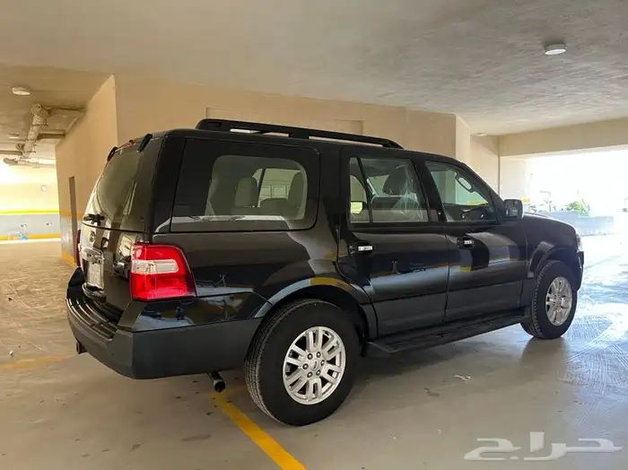 اكسبيديشن 2013 عداد 29 الف كم فقط التوكيلات مالك واحد 77