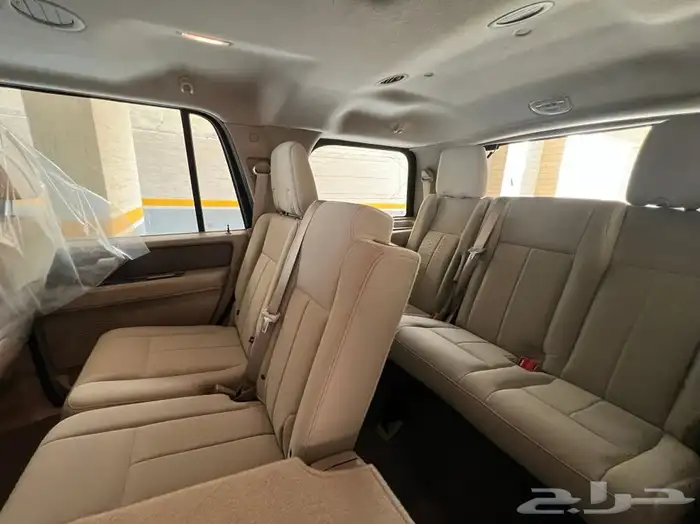 اكسبيديشن 2013 عداد 29 الف كم فقط التوكيلات مالك واحد 38