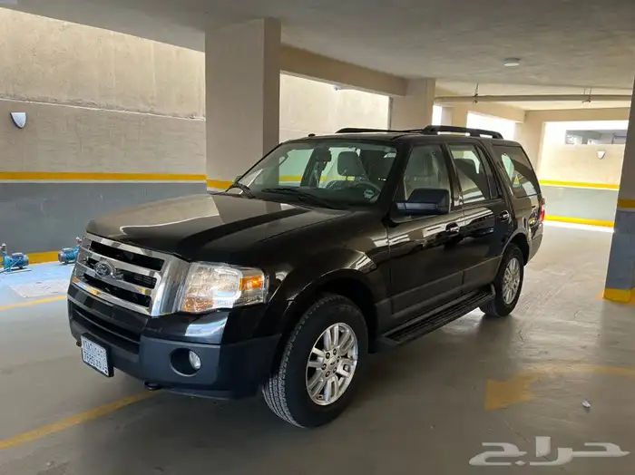 اكسبيديشن 2013 عداد 29 الف كم فقط التوكيلات مالك واحد 7