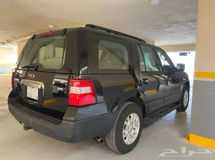 اكسبيديشن 2013 عداد 29 الف كم فقط التوكيلات مالك واحد 75