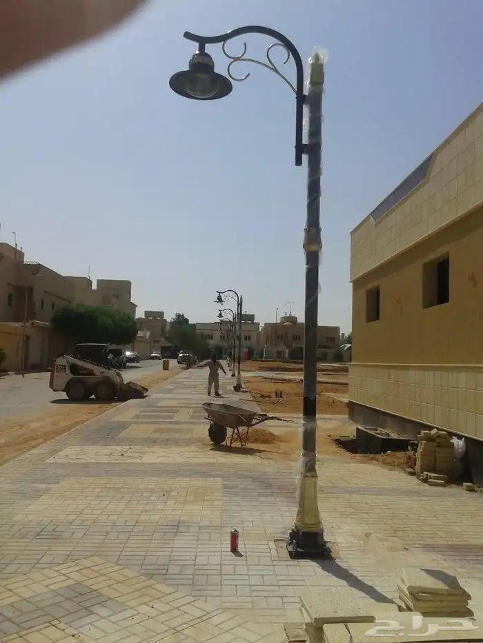 اعمدة شوارع و ديكورية وملاعب حدائق led على الطلب 30