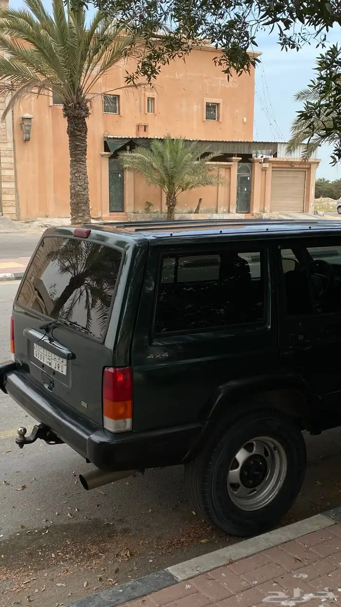 جيب شروكي 2000 3