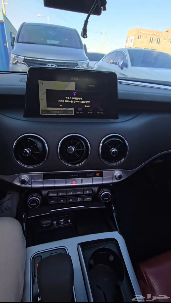 مستورد من كوريا  kia stinger 11