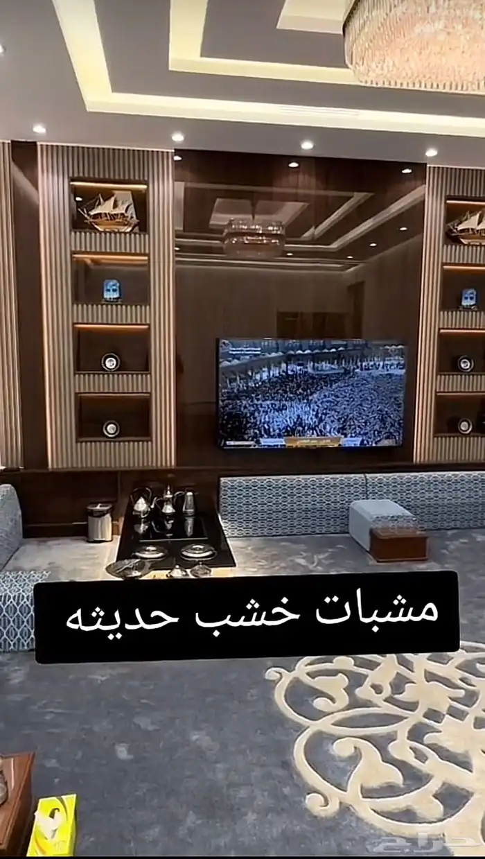 تفصيل ابواب وخزائن وطاولات خدمة وديكورات خشبية 0