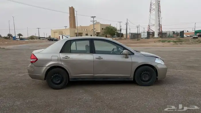 نيسان تيدا 9