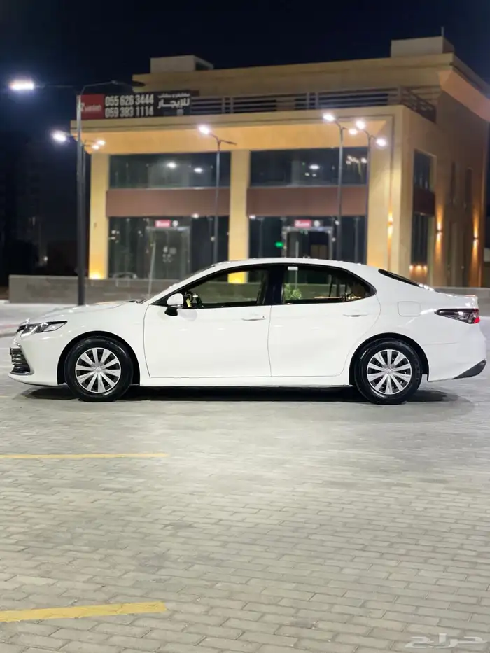 (تم البيع)كامري-2022-سعودي-عداد68 7