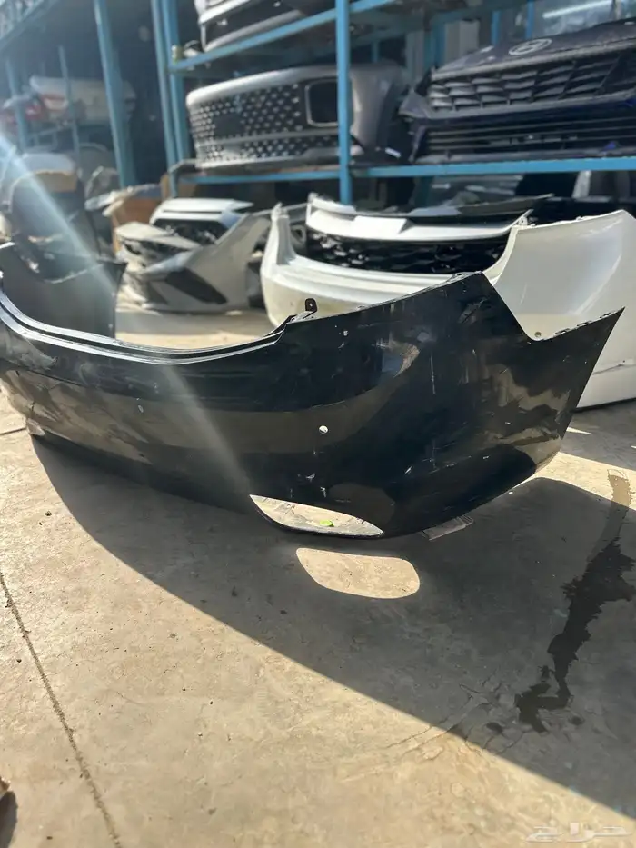 صدام خلفي ازيرا 2014 1