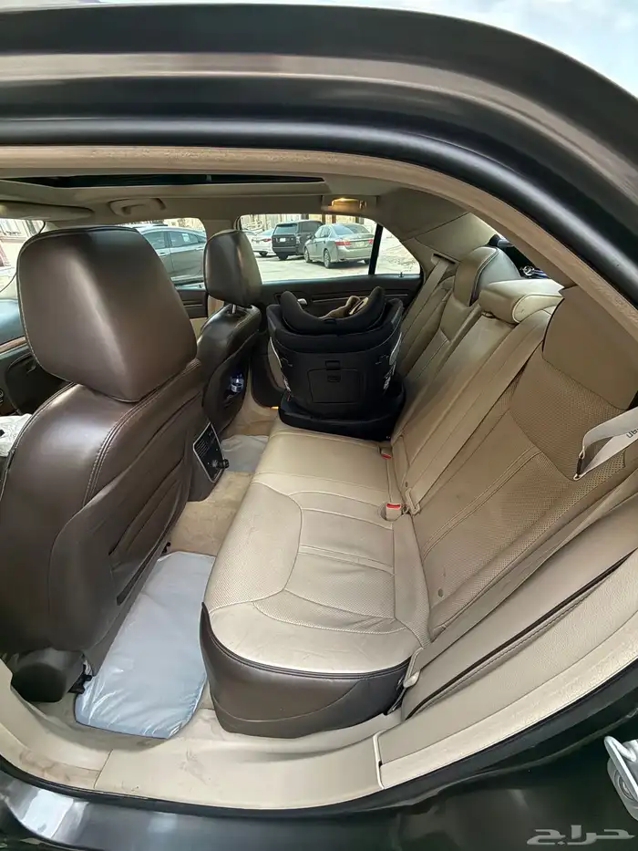 كرايزلر اكزكتيف 2014 8 سلندر هيمي 8