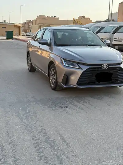 تويوتا يارس 2023 2