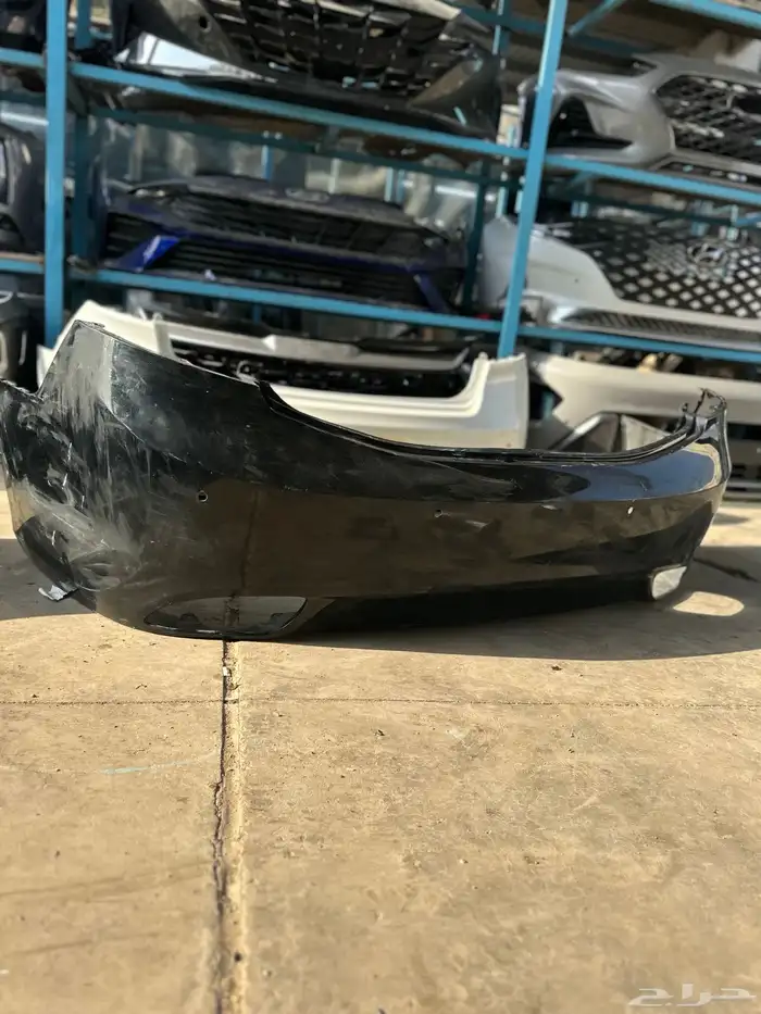 صدام خلفي ازيرا 2014 0