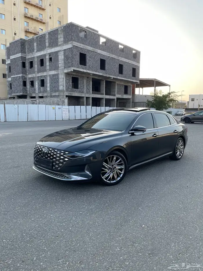 ازيرا 2020 فل كامل بانوراما بطاقة جمركية نظيفة جدا 1