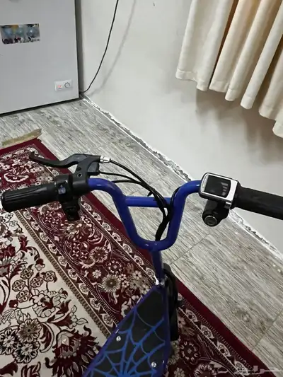 سكوتر نظيف ما في شي 1