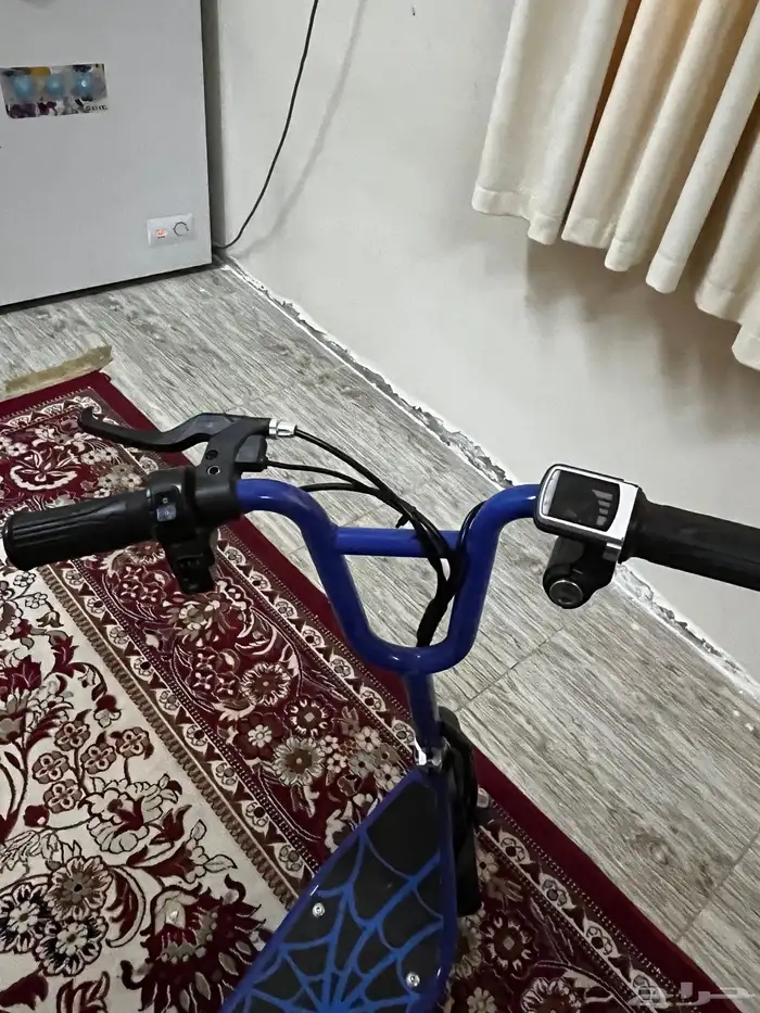 سكوتر نظيف ما في شي 1