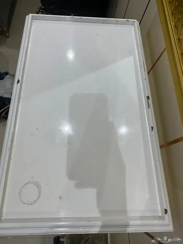 للبيع الطاوله والمرايه 3