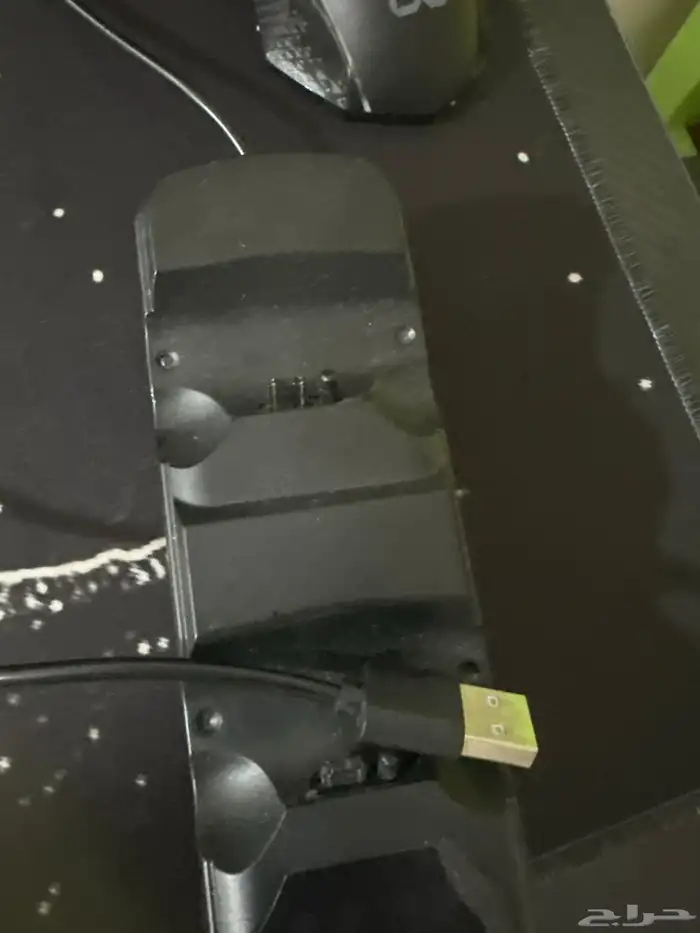 شاحن لا اليدت سوني 4 0